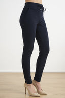 Broek | Regular Travel | Yogi | Black-Blue