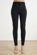 Broek | Regular Travel | Yogi | Deep Black